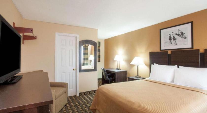 Travelodge By Wyndham South Burlington Eksteriør billede